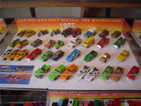Hotwheels Red Lines 1975 Hotwheels Red Lines 1975
