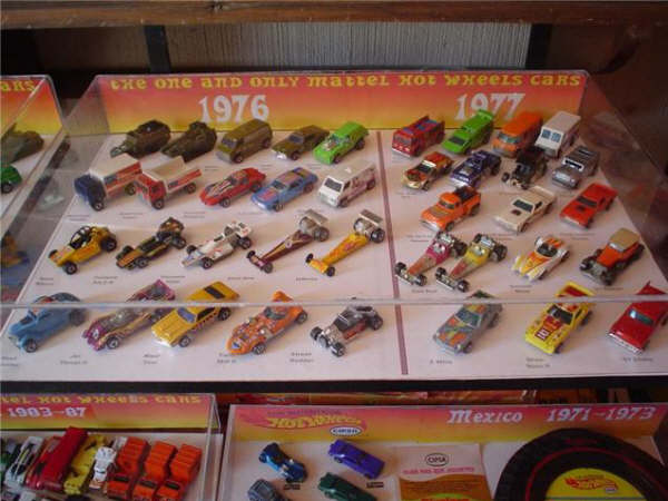 HotWheels Red Lines 1976 - 1977 HotWheels Red Lines 1976 - 1977